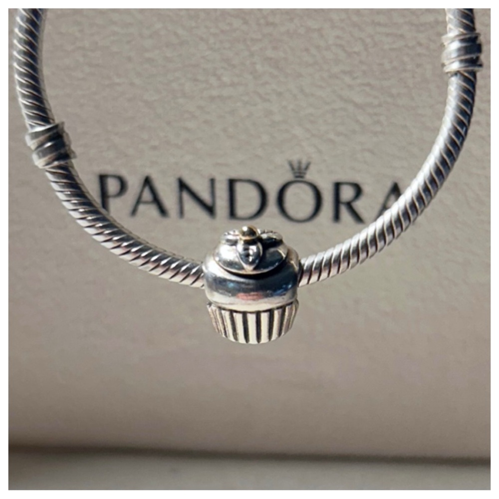 Retired PANDORA Cupcake Charm | 14k S925 ALE #790417 - Picture 3 of 6